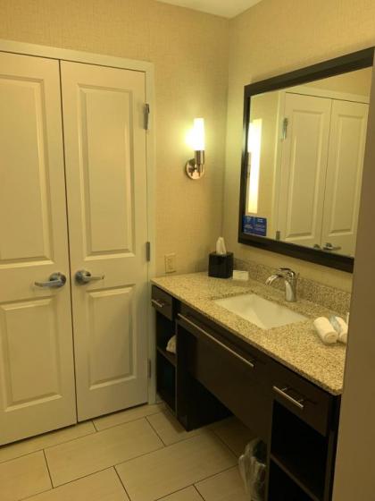 Homewood Suites Munster - image 14