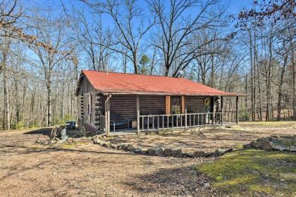 Murfreesboro Cabin with Fire Pit-by Lake Greeson - image 14