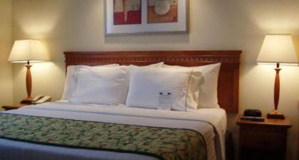 Fairfield Inn & Suites by Marriott Murfreesboro - image 2