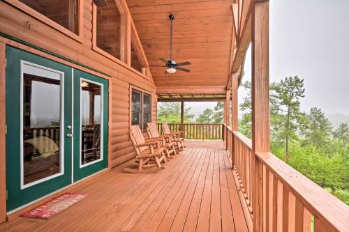 Murphy Cabin with Mtn Views about 4 Mi to Cherokee Lake! - main image