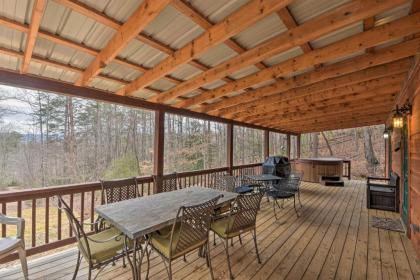 Remote Cozy Cabin Hot Tub Gril Deck and Fire Pit! - image 10