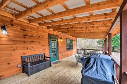 Remote Cozy Cabin Hot Tub Gril Deck and Fire Pit! - image 18