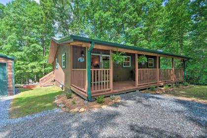 Remodeled Smokies Retreat with Fire Pit and Grill