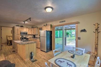 Remodeled Smokies Retreat with Fire Pit and Grill! - image 3