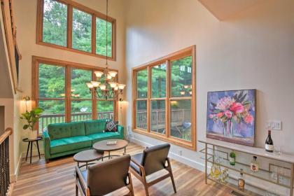 Expansive Home on 16 Acres with Smoky Mtn Views - image 5