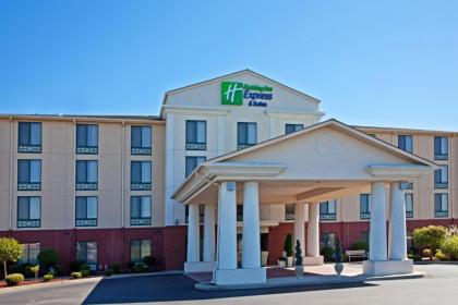 Holiday Inn Express Hotel & Suites Murray an IHG Hotel - image 2