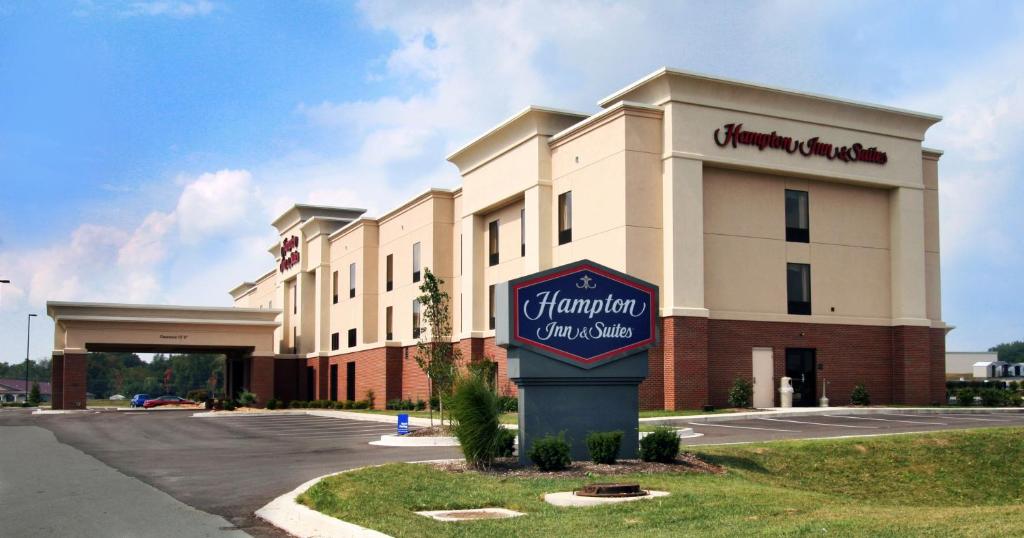 Hampton Inn & Suites Murray - main image