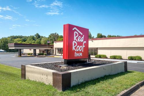 Red Roof Inn Murray - image 3