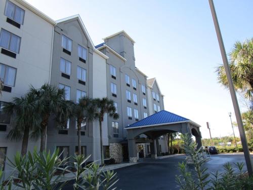 Country Inn & Suites by Radisson Murrells Inlet SC - main image