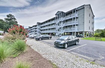 Murrells Inlet Condo with Porch 3 Min to Beach - image 4