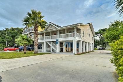 Ground Floor Unit 10 Miles to Myrtle Beach - image 15