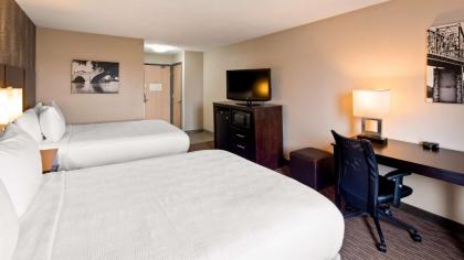 Best Western Pearl City Inn - image 13