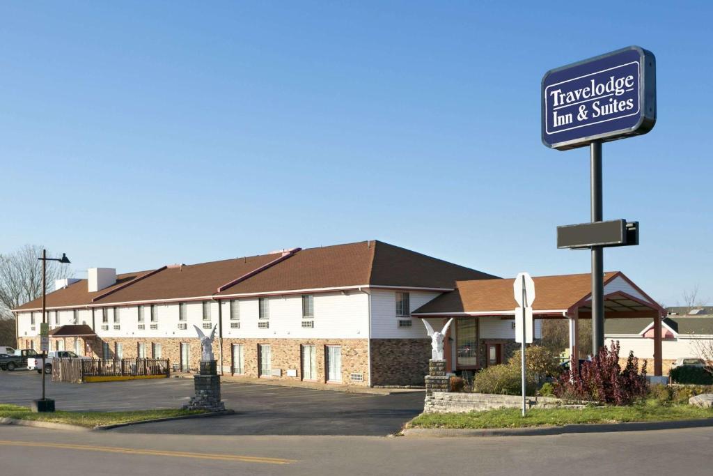 Travelodge Inn & Suites by Wyndham Muscatine - main image