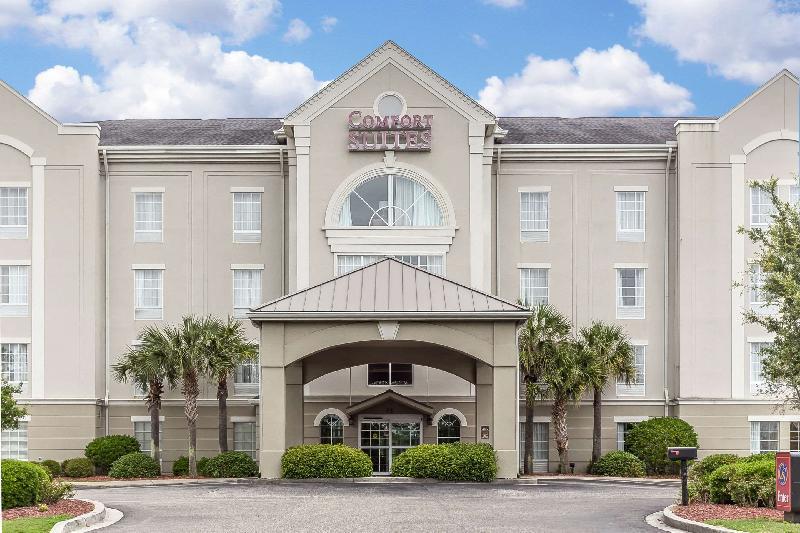 Comfort Suites Myrtle Beach Central - image 4