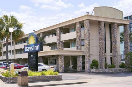 Days Inn by Wyndham Myrtle Beach-Beach Front - image 1