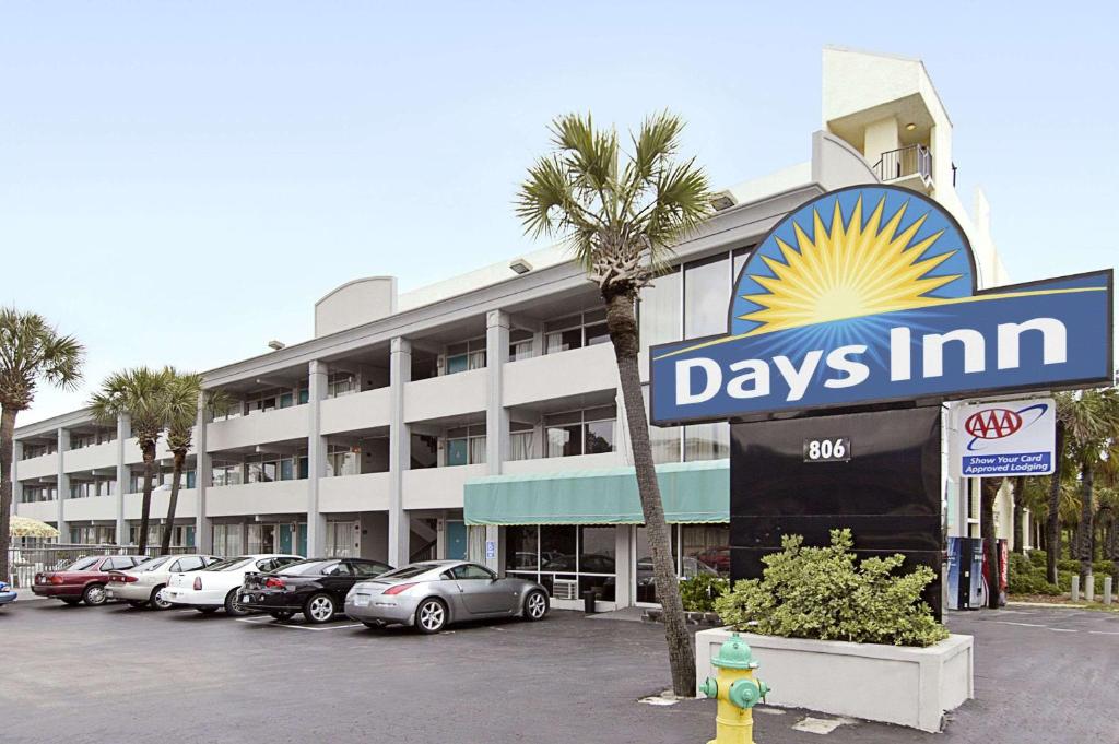 Days Inn by Wyndham Myrtle Beach-Grand Strand - main image