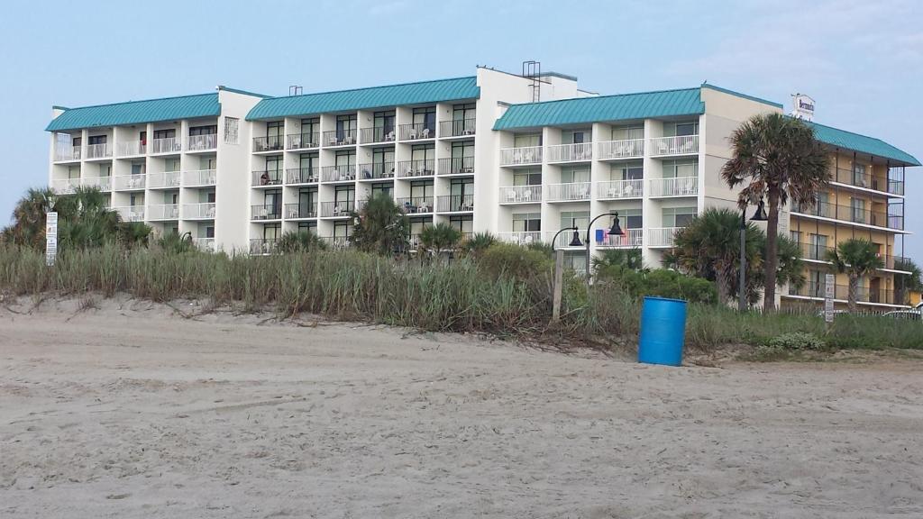 Bermuda Sands On The Boardwalk - image 2