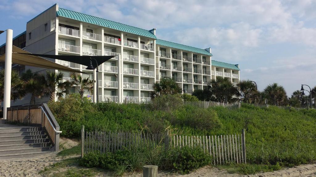 Bermuda Sands On The Boardwalk - image 3