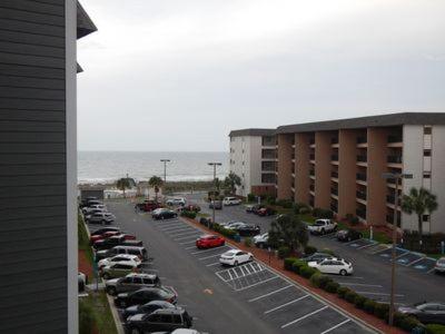 Myrtle Beach Resort- Unit A 428 - image 3