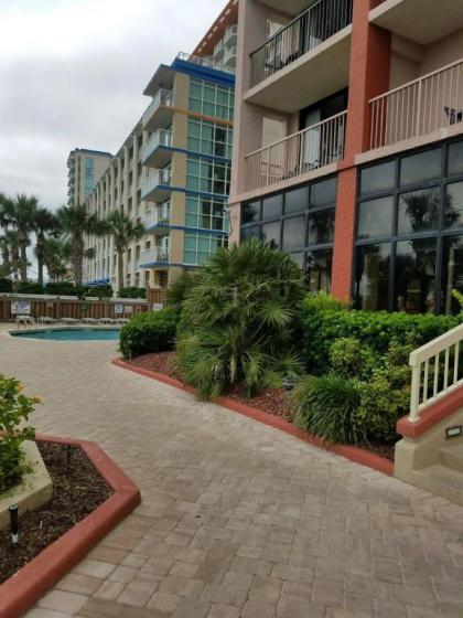 Beach Colony Unit 900 - image 3