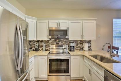 Golf Course Condo - 3 Miles to Coastal Grand Mall! - image 3