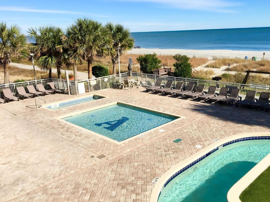 Beachfront Condo with Pools Hot Tubs & Lazy River condo - image 3