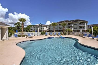 Resort Condo on Golf Course with Pool 2 Mi to Beach! - image 5