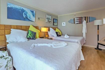 Cozy Myrtle Beach Condo with Ocean View and Pool Access - image 5