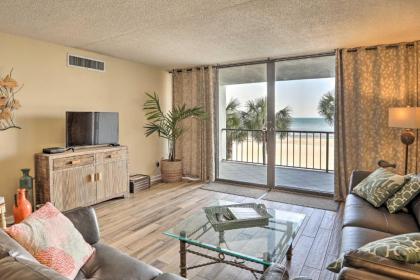 Chic Myrtle Beach Seaside Escape with Pool Access! - image 1