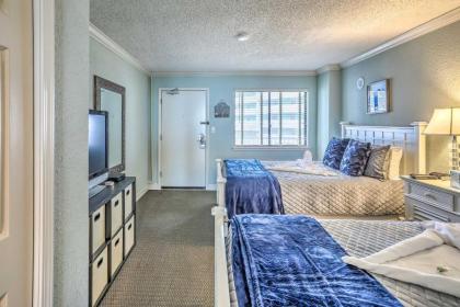 Oceanfront Condo with Pool Access and Balcony! - image 10