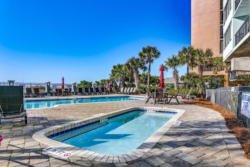 Carolina Dunes - 104 (1 bedroom Sleeps 6) - image 3