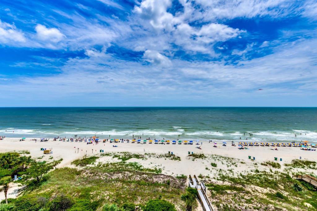 Carolina Dunes Penthouse 702 (3 bedroom Sleeps 8) - image 2