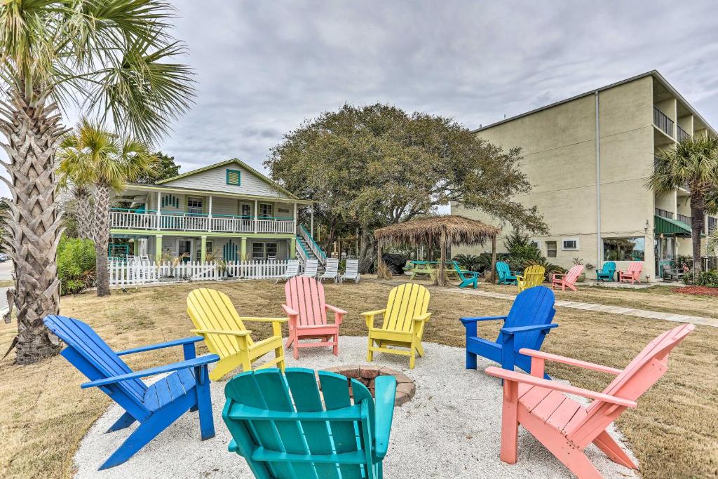 Downtown Myrtle Beach Cottage by 2nd Ave Pier - image 2