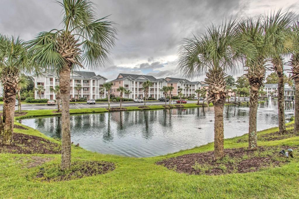 Chic Myrtle Beach Condo with Resort Amenity Access - main image