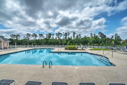 Chic Myrtle Beach Condo with Resort Amenity Access - image 2