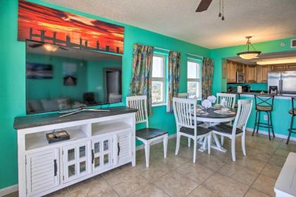 Oceanfront Condo with Lanai Walk to SkyWheel! - image 5