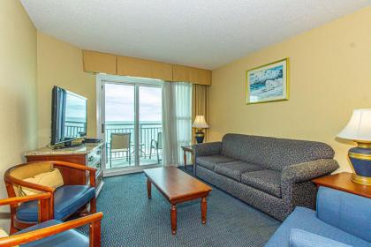 Oceanfront 2 Bedroom Suite with Incredible Views! Carolinian 630 - image 3