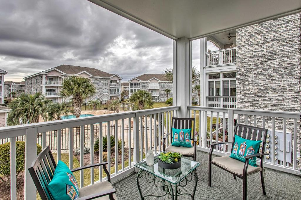 Myrtlewood Golf Resort Condo with Pool Access - image 2