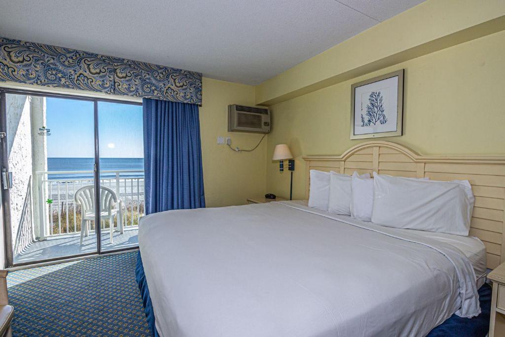 Oceanfront - Sea Mist Resort 20201 - King Suite - 2nd Floor - Sleeps 4 - image 2