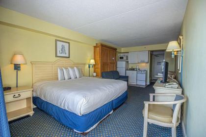 Oceanfront - Sea Mist Resort 20201 - King Suite - 2nd Floor - Sleeps 4 - image 3