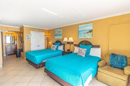 Oceanfront Studio Sand Dunes 1032 Perfect for 4 guests - image 16