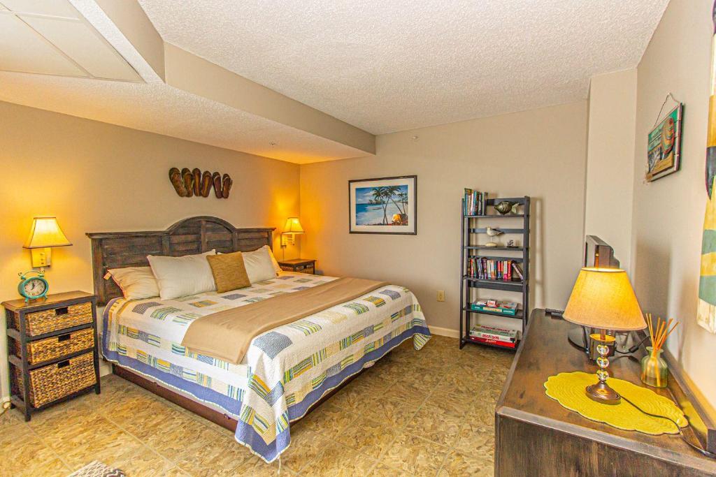 Oceanview 1 Bedroom Suite Landmark Resort 1250 Perfect for a couple or party of 4 - image 7