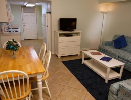 Modern and Stylish Resort Condo in Myrtle Beach - One Bedroom Condo #1 - image 5