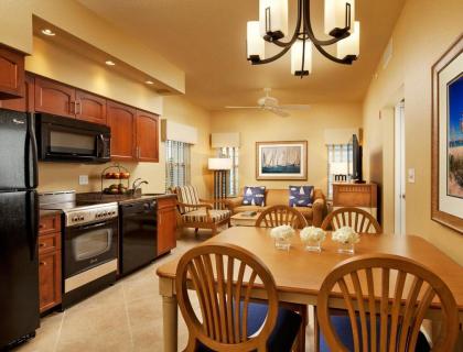 Stylish Villa for Sun-filled Adventure at Myrtle Beach - One Bedroom Villa #1 - image 10