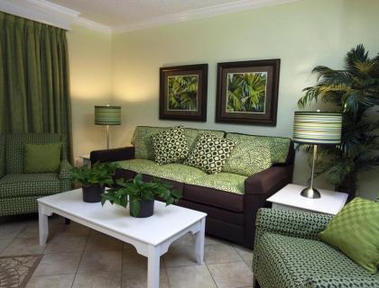 Grand Villa with Amazing Comforts in Surfside Beach - One Bedroom #1 - image 13