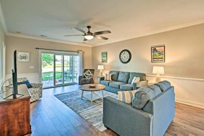 Condo with Patio and Pool Access 2 Mi to Beaches - image 4