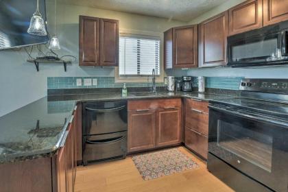 N Myrtle Beach Condo 1 Block to Oceanfront! - image 13