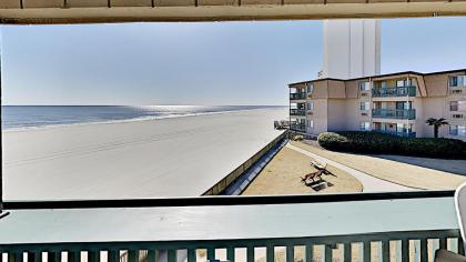 APAtB III Y2H 2BR 2BA Oceanfront Condo near popular Shore Drive myrtle Beach South Carolina