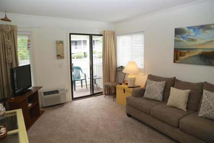 APATB V A109 2BR 2BA Ocean View Condo near popular Shore Drive - image 3