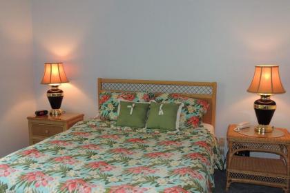 Summertree Village 8A 2BR 2BA Condo short walk to beach - image 3